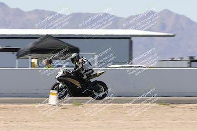 media/Apr-20-2025-CVMA (Sun) [[39090e8767]]/Race 16-Formula Middleweight/